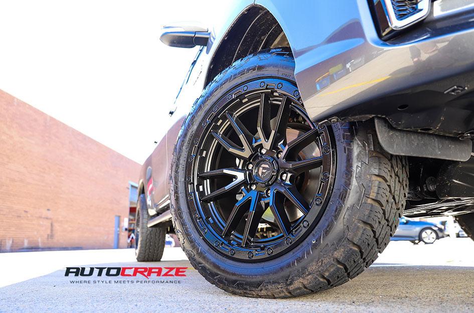 TOYOTA HILUX N80 4WD REBEL MATTE BLACK